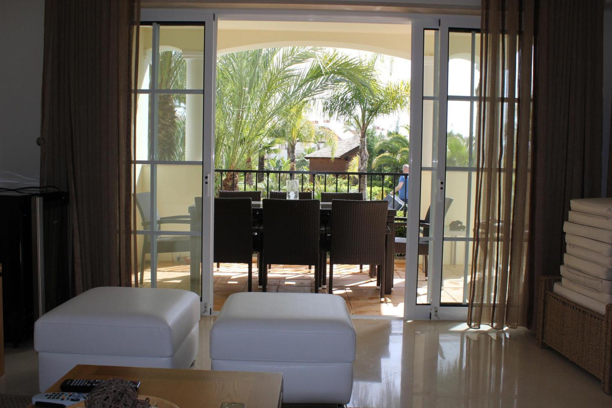 Luxury 3 Bedroom Apartment On Gated Complex Quarteira Exterior foto